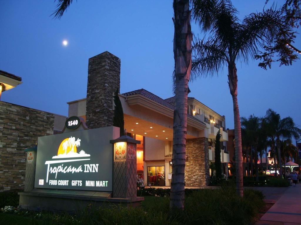 Tropicana Inn & Suites Anaheim Zewnętrze zdjęcie